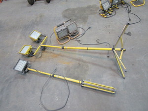 lot 46 image: Shop Lights