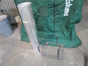lot 77 image: Automotive Carpet Padding & Engine Stand