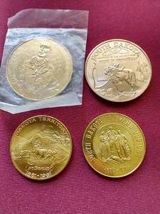 (4) Souvenir TokensMedals