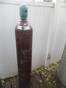 Helium tank, DOT rated...