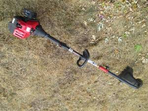 Troybilt weed trimmer, gas power...