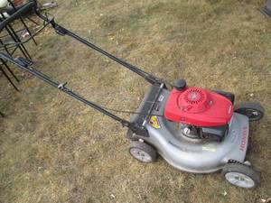 Honda push mower, for parts or repa...