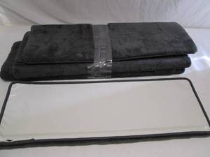 Lot of Gray plush rug-style Soft st...