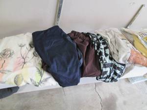 (14) piece assorted womens size me...