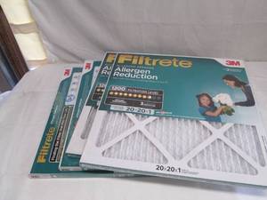lot of (4) 3M Filtrate 20x20x1 all...