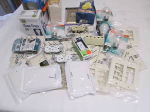 Box lot of assorted electrical supp...