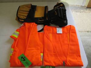 (2) new XL Hi-Vis Orange safety ves...