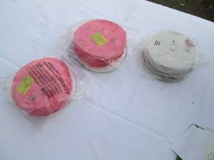 Lot of brand new household smoke de...