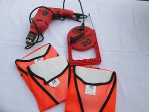 (3) New Hi-Vis safety vests, 20ft f...