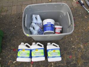 Lot of Assorted flooring primers an...