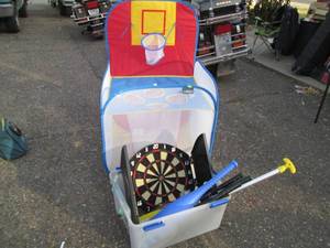 Collapsible gigatent kids basketbal...