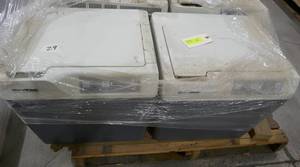 lot 29 image: 2 WaveWash Cleaning Bath