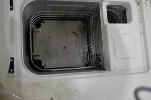lot 30 image: One WaveWash Cleaning Bath