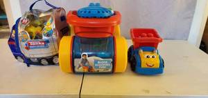 MEGA BLOCKS LOT WITH WAGON OF BLOCKS & TONKA MIGHTY BUILDERS BAG OF BLOCKS