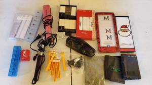 LOT OF BATHROOM HANKERCHEIFS RAZORS CURLING IRON STRAIGHTENER PEDOMETER
