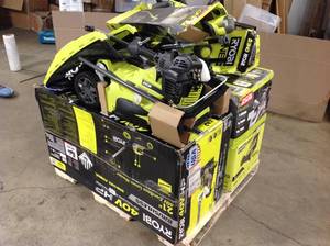 Pallet With Assorted Ceilings Fans Customer Returns See Pics Different Styles and conditions customer returns see pictures