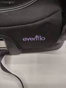 lot 6 image: Evenflo Toddler Car Seat (Lightly Used)