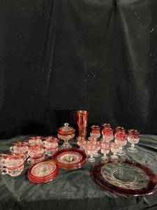 lot 88 image: Vintage Glassware Lot 4
