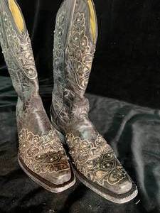 lot 184 image: Yippee Kiyay Old Gringo Womens Cowboy Boots