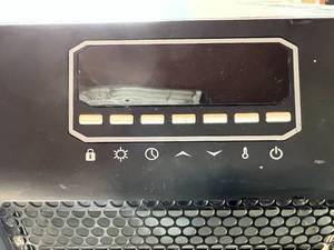 lot 123 image: Life Smart Heater