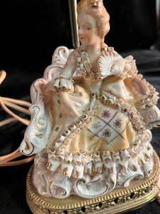 lot 94 image: Antique Dresden Lamp and Vintage Lamp