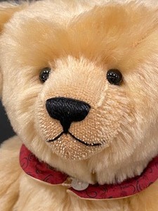 lot 97 image: Artisan Created Mohair Teddybear by Karens Treasures