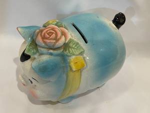 lot 188 image: Vintage Sonsco Ceramic Piggy Bank