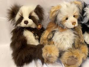 lot 216 image: 4 Charlies Bears Teddy Bears w Tags - Charlie Bear Izzy, Charlie Bear 2017, Charlie Bear Jenkins and Xena
