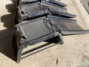 lot 240 image: 4 Sears Auto Ramps