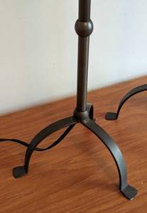 lot 20 image: Pair of Bronze Table Lamps