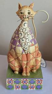 lot 52 image: Four Jim Shore Heartwood Creek Cat Figurines including Jim Shore Checkers Figurine and More