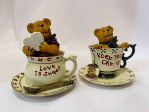 lot 270 image: 7 Teabearies Figurines New In Original Boxes