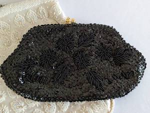 lot 63 image: Two Vintage Beaded Purses