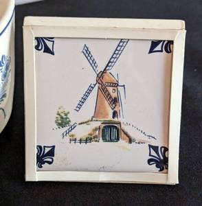 lot 138 image: Vintage Deft Collectibles