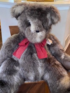 lot 192 image: Extra Large Boyds Bear Mr. Brumsfield  Numbered 150 of 350