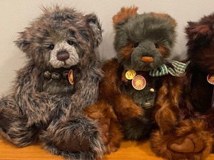 lot 218 image: 4 Charlies Bears Teddy Bears w Tags - Charlie Bear Worst, Charlie Hamish, Charlie Bear Merlot and Charlie Bear Shaun