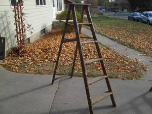 6 wood ladder...