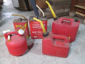 Lot of gas 5 gas cans...