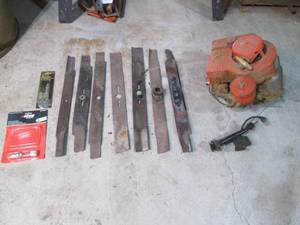 Lawn mower blades, motor in unknown...