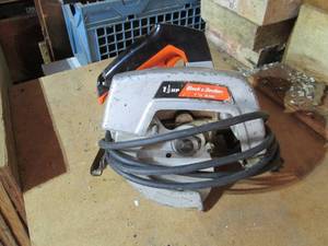 Black n Decker circular saw...