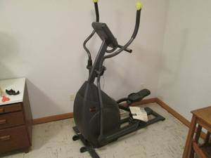 Horizon elliptical with manual...