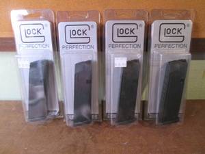 4 Glock 17 round mag 9 mm...