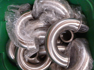 lot 18 image: Stainless Steel Elbow Pipes