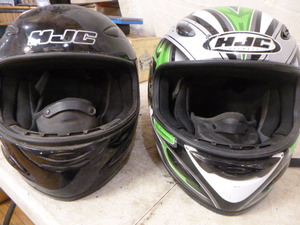 lot 48 image: 2 HJC Helmets