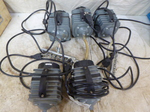 lot 52 image: 5 Elemental Spray Paint Motors