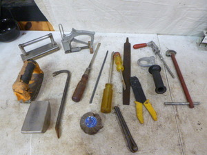 lot 67 image: Miscellaneous Tools