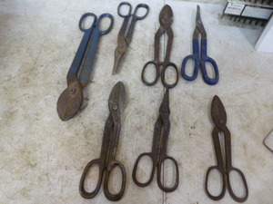 lot 74 image: Miscellaneous Snips