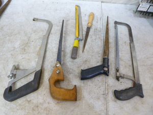 lot 76 image: Hand Saws