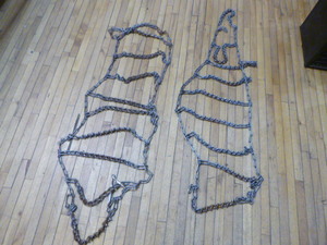lot 113 image: Tire Chains