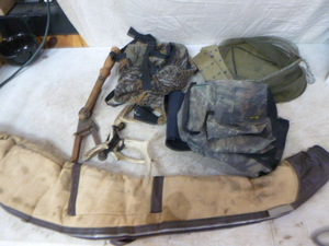 lot 167 image: Hunting Items
